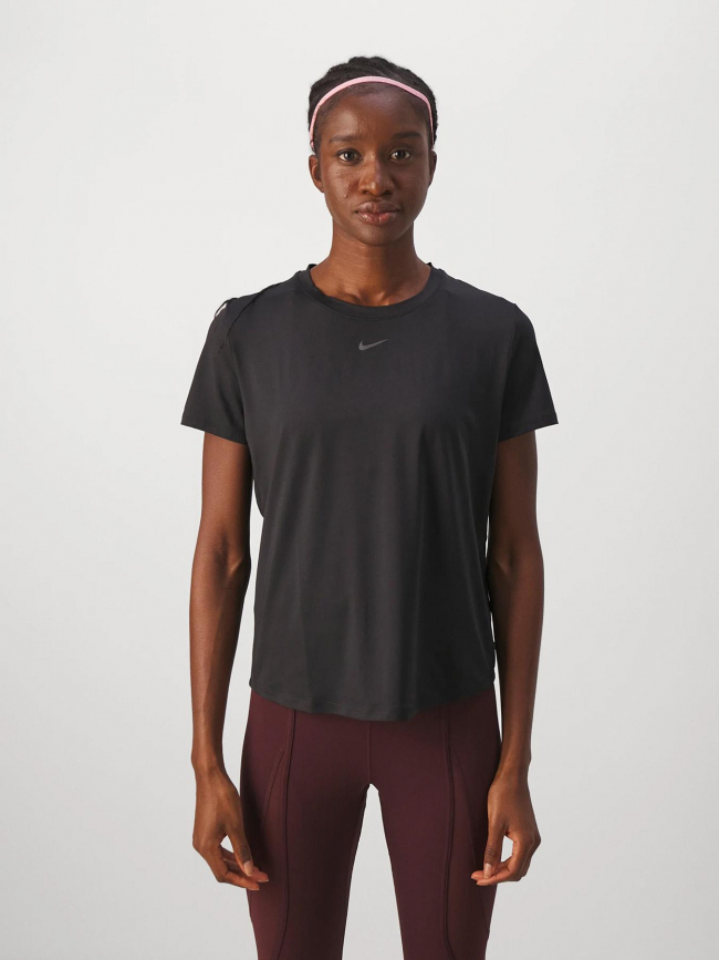 T shirt de sport one classic performance noir femme Nike wimod