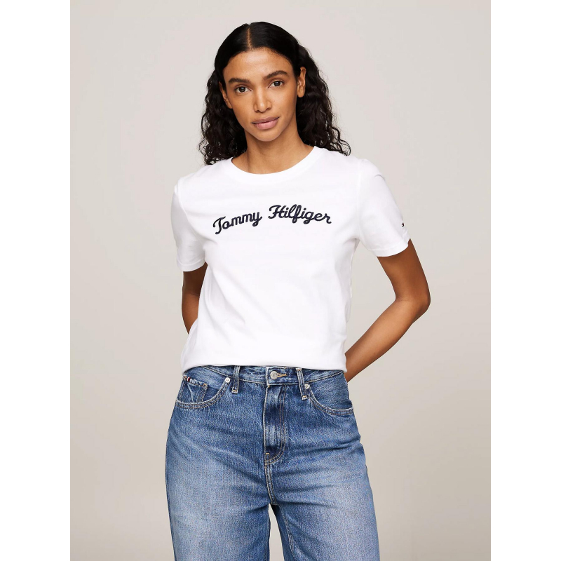 T shirt reg script logo blanc femme Tommy Hilfiger wimod