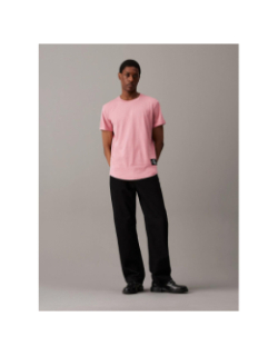 T-shirt en coton avec insigne rose homme - Calvin Klein Jeans