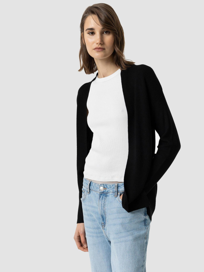 Gilet noir fin femme sale