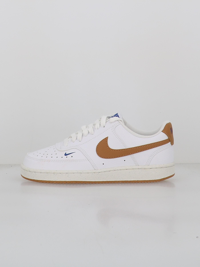 Basket court vison low next nature blanc et marron femme - Nike