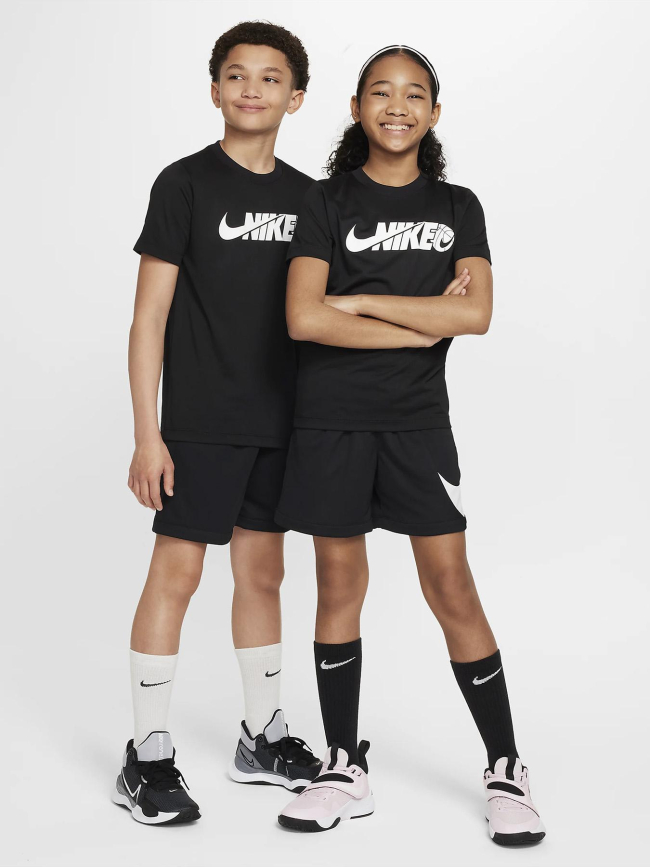 Short de sport multi+ swoosh standard fit noir enfant - Nike