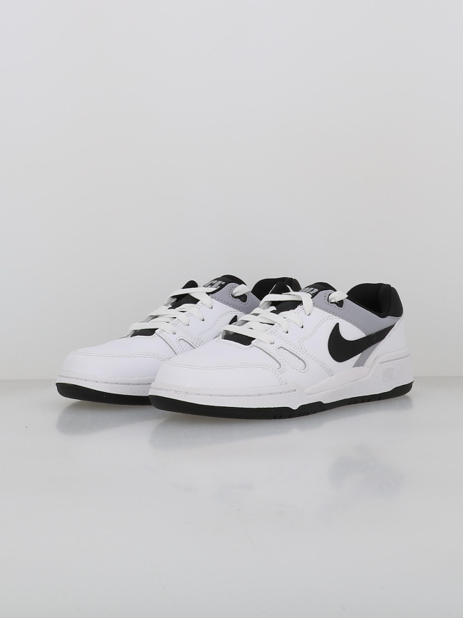 Baskets full force low blanc noir et gris ado - Nike